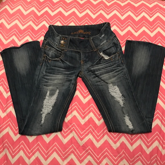 Almost Famous Jeans Size 3!