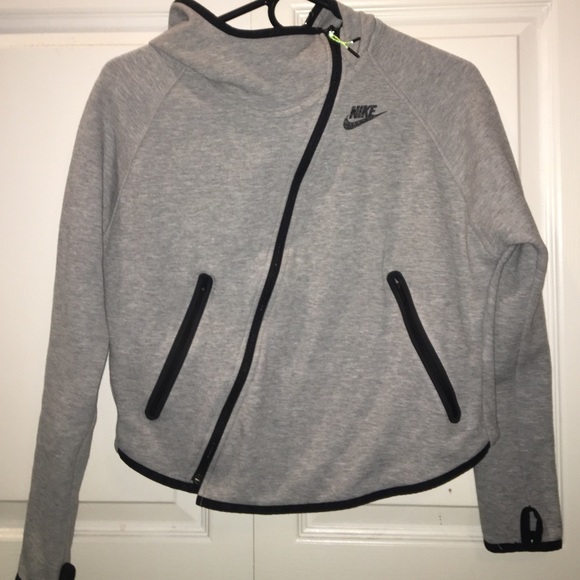 Nike athletic training hoodie