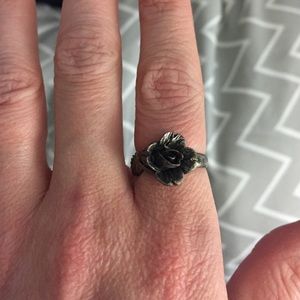Vintage flower ring