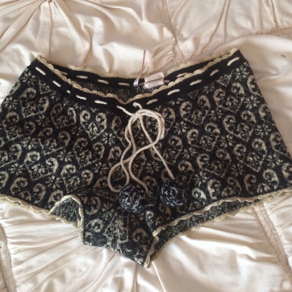 Free People lil shorts!! Loooove these!