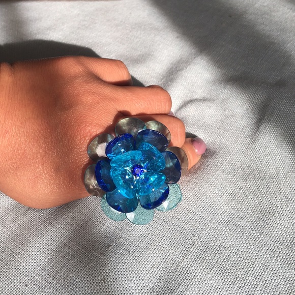 Flower ring / Sparkling 🌠 - Picture 3 of 5