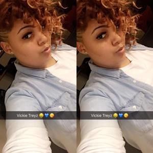 Meet your Posher, Victoria