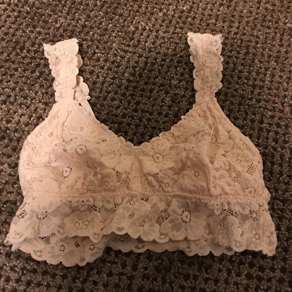 Blush American eagle bralette