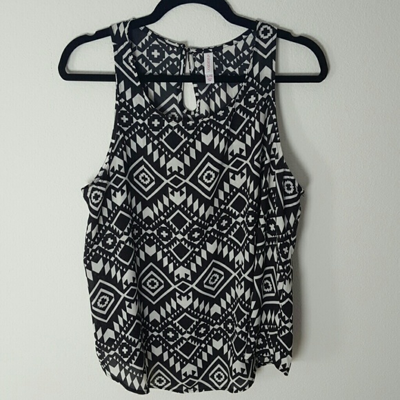 Geometric Tank Blouse