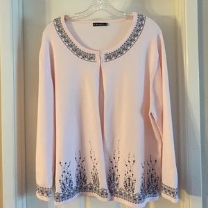 Dressy sweater with embroidery and sequins size 1X
