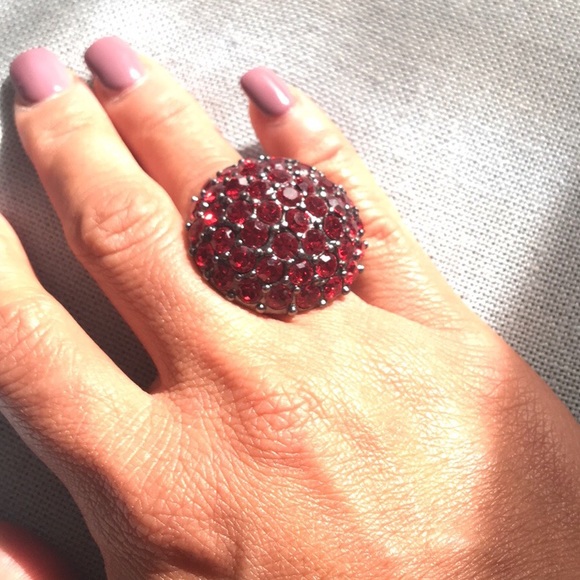 Fancy Red Crystals Accent Ring - Picture 4 of 5