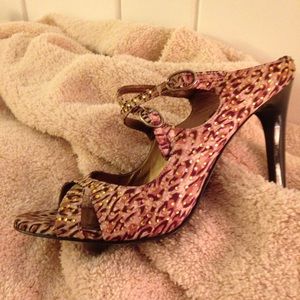 Animal print high-heels