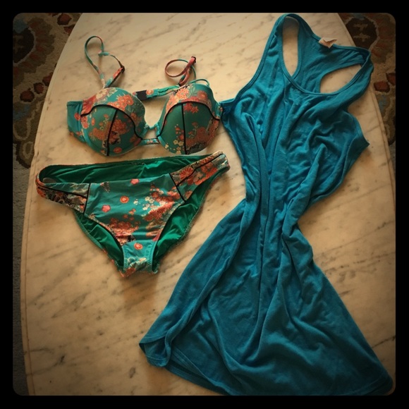 Nanette Lepore swimsuit and Op coverup
