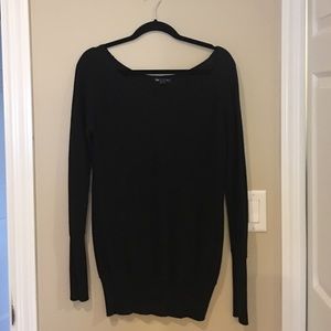 Gap off the shoulder long sleeved sweater