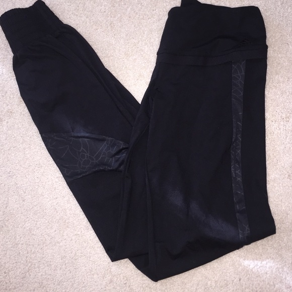 Adidas black lounge exercise pant