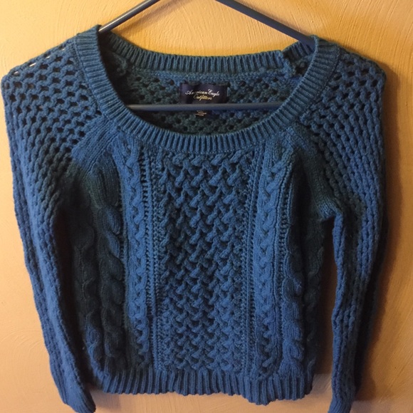 American Eagle sweater