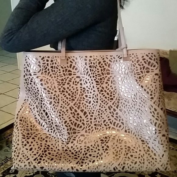 Ivanka Trump tote