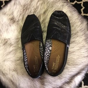 Black sparkly Toms