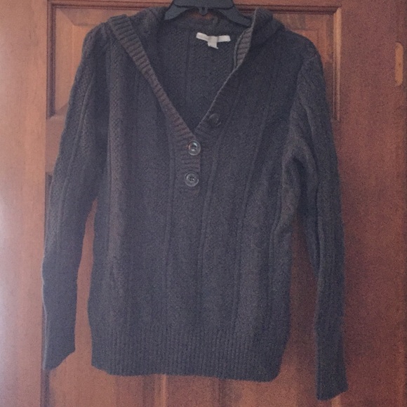Grey pull over sweater
