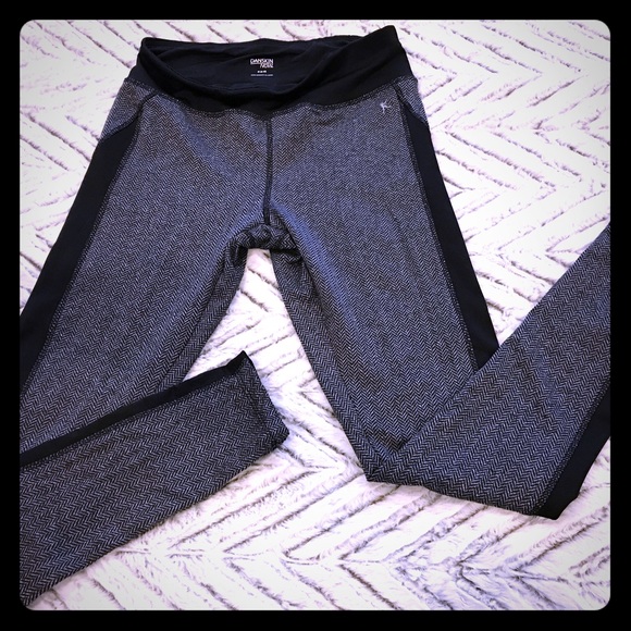 Danskin Now herringbone leggings