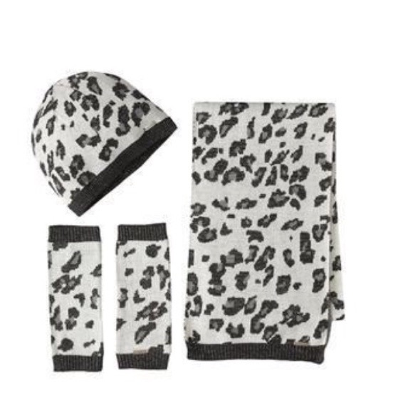 Calvin Klein Accessories - Calvin Klein leopard Winter set hat scarf gloves