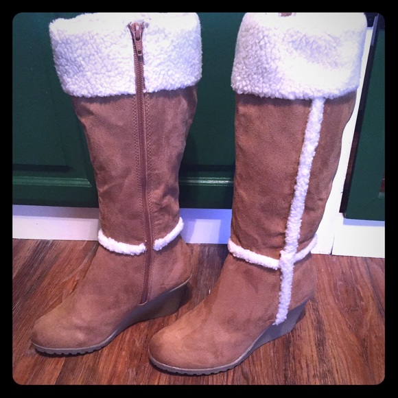 Old Navy winter boots