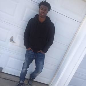 Meet your Posher, Pierre