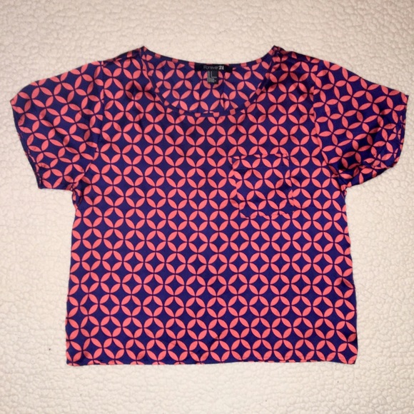 Patterned Box-cut Dress Shirt - Picture 2 of 3