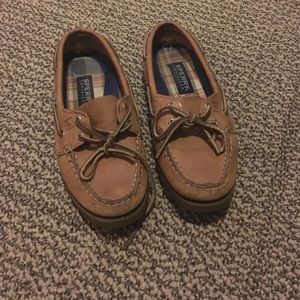 Sperry topsiders only worn 3 times!