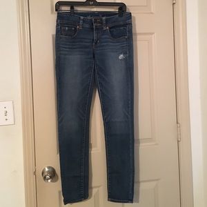 American Eagle skinny jeans