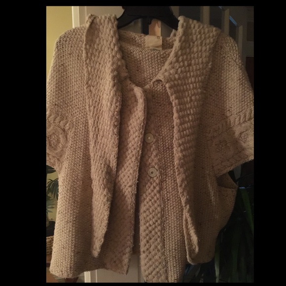 Sweater/cape Anthropology - Picture 1 of 3