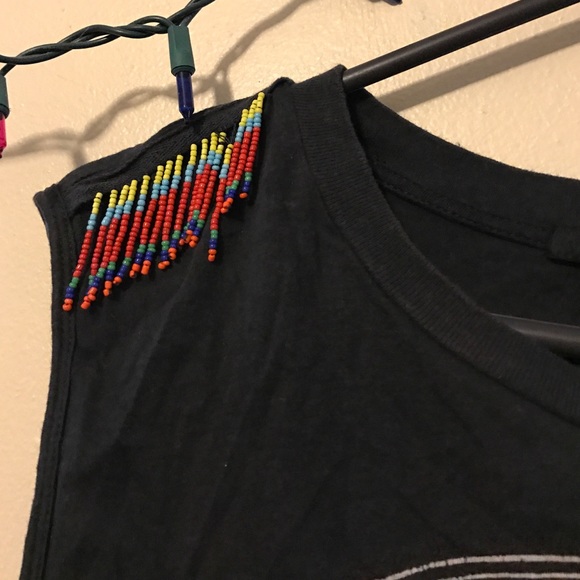 A muscle tee from forever21 - Picture 2 of 4