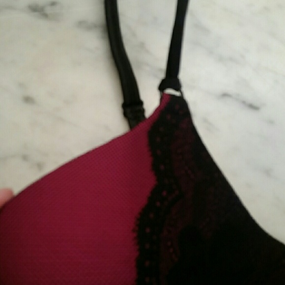 Victoria Secret very sexy push up bra - Picture 4 of 4