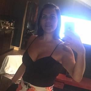 Meet your Posher, Yeisleny