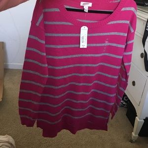 BRAND NEW stripped long sleeve sweater