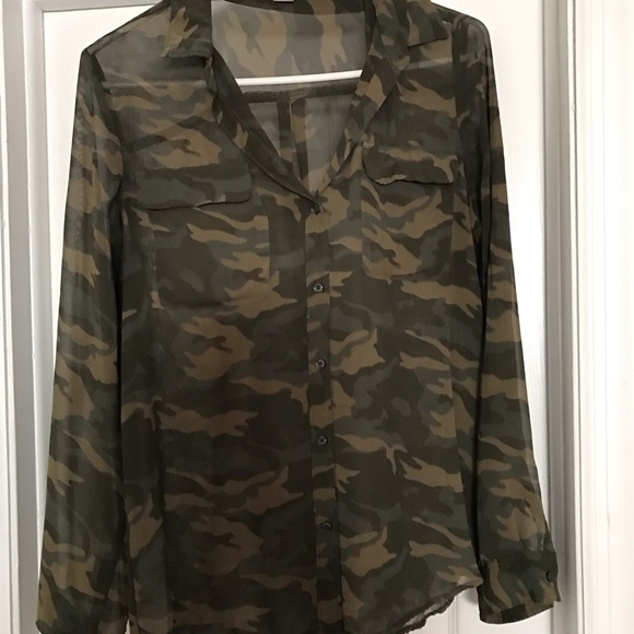 Chiffon Army Camo Button Up - Size Medium