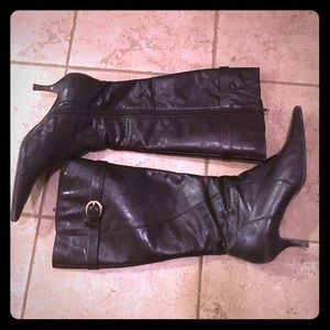 Bandolino kitten heel boots