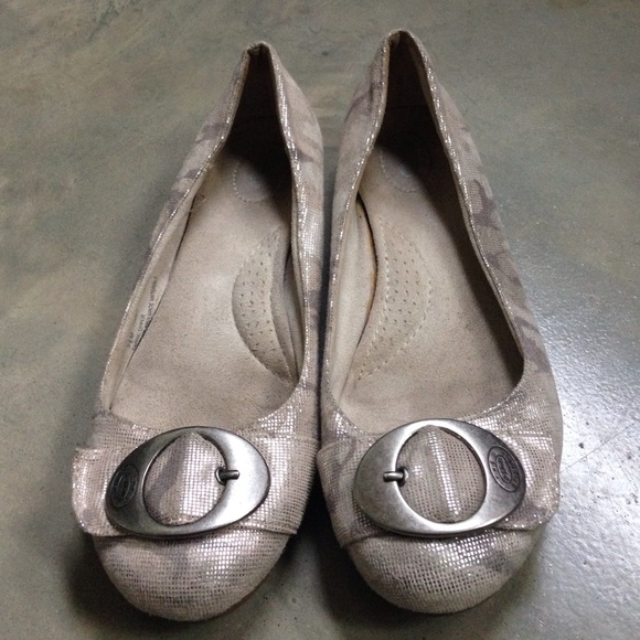 Dr Sholls Habit Ballet Flats