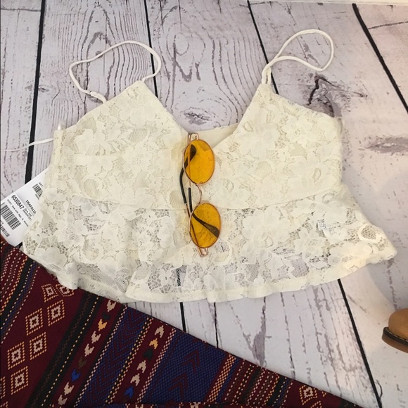NWT Zara ivory lace bustier top / crop top