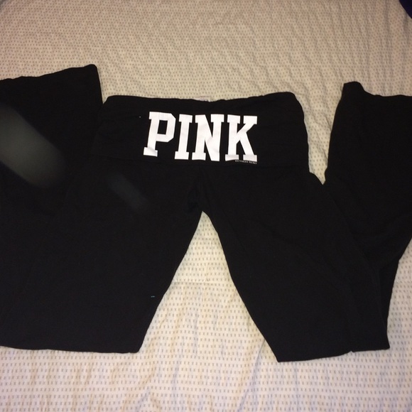 PINK yoga pants