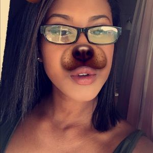 Meet your Posher, Cliffanie