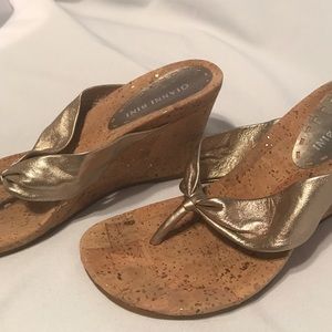 Gianni Bini gold cork wedges