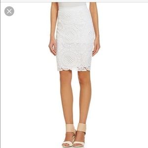 Gianni Bini white crochet pencil skirt