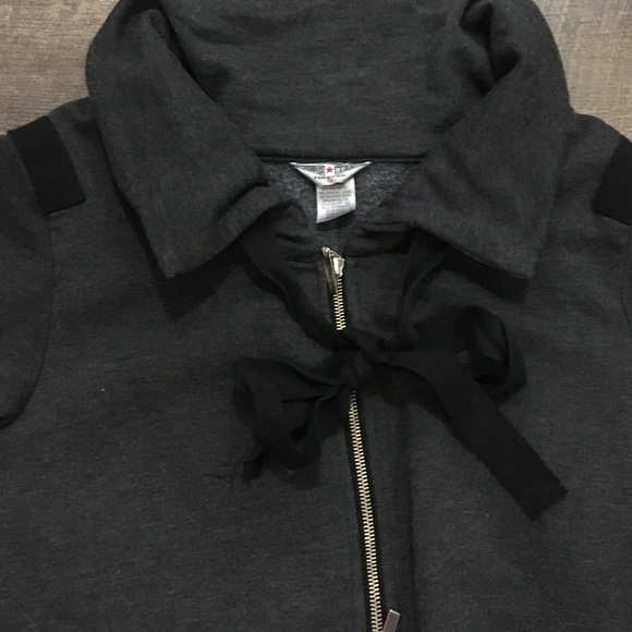 Jacket - Picture 2 of 4