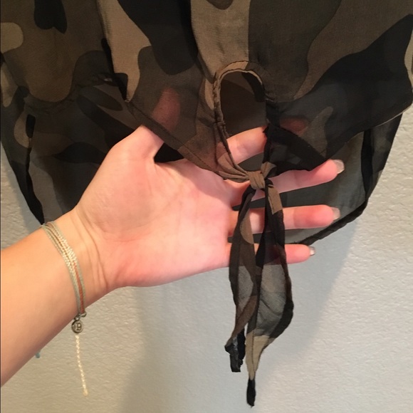 Love Culture CAMO Top - Picture 4 of 4