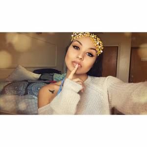 Meet your Posher, Victoria