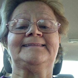 Meet your Posher, Esther