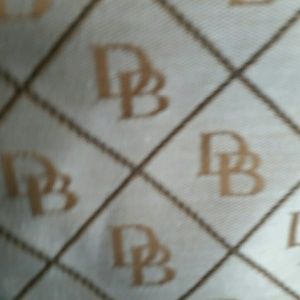 Meet your Posher, Lacy