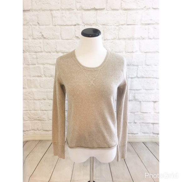 Athleta Sweaters - Athleta 100% cashmere sweater
