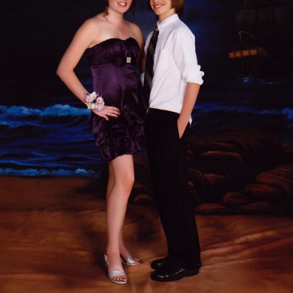 Purple Dress - Picture 4 of 4