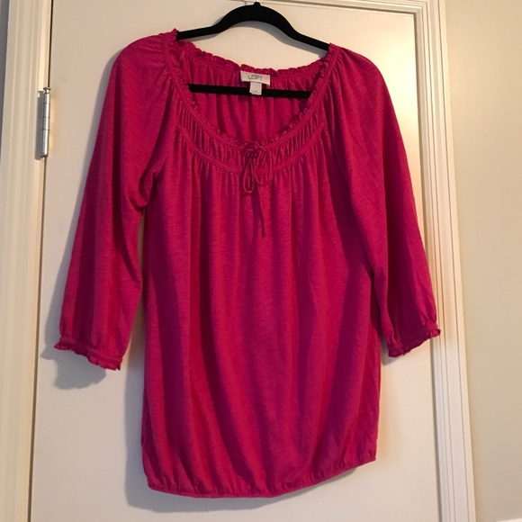 LOFT Top. Size S.