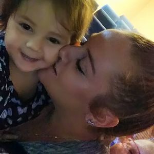 Meet your Posher, Cynthia