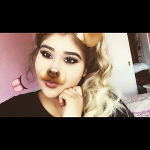 Meet your Posher, Bricely