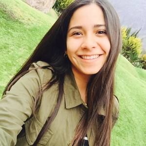 Meet your Posher, Mariela