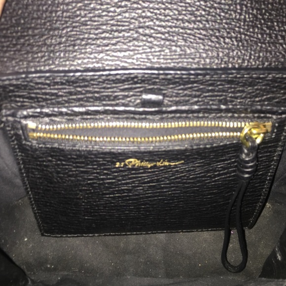 Phillip Lim Classic Crossbody 😍 - Picture 7 of 12